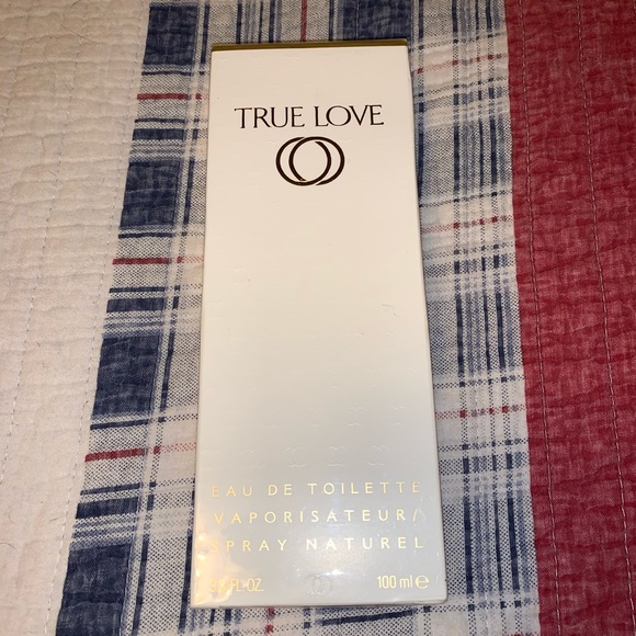 True Love by Elizabeth Arden Perfume - Picture 2 of 2